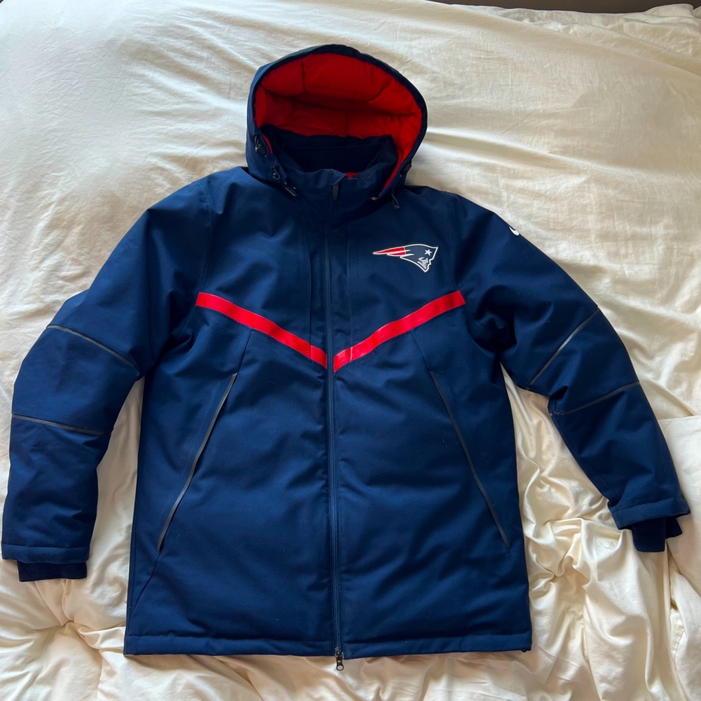 🔥🔥RARE NIKE ONFIELD NFL NE PATRIOTS STORM-FIT 550 DOWN PARKA LARGE🔥🔥